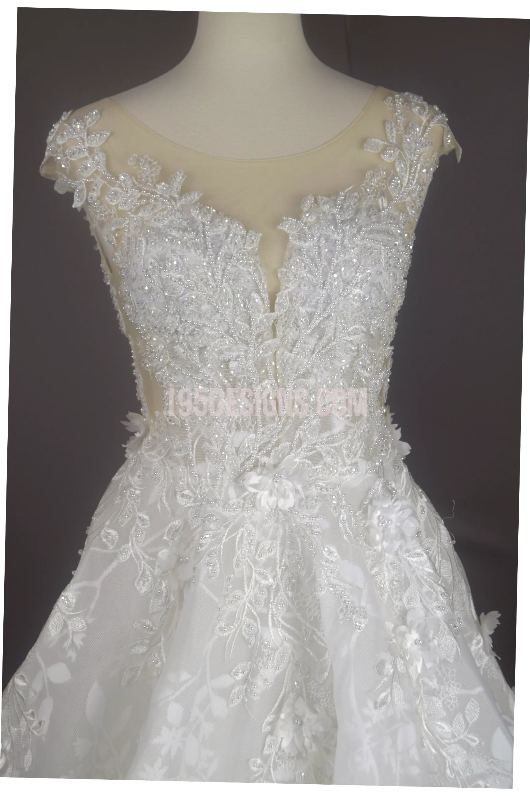 195 Designs White Garden Wedding Dress