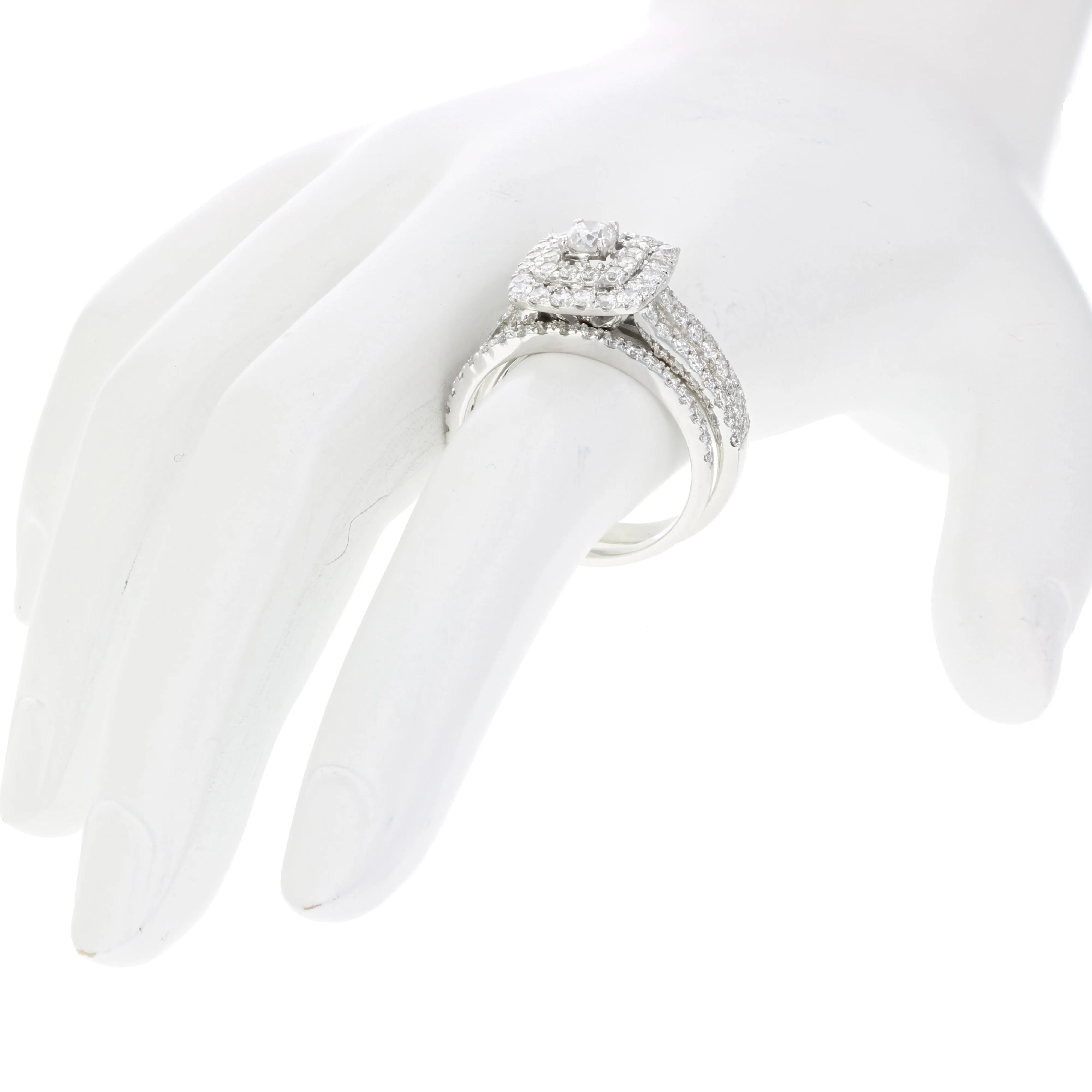 2 cttw Diamond Bridal Ring Set in 14K White Gold