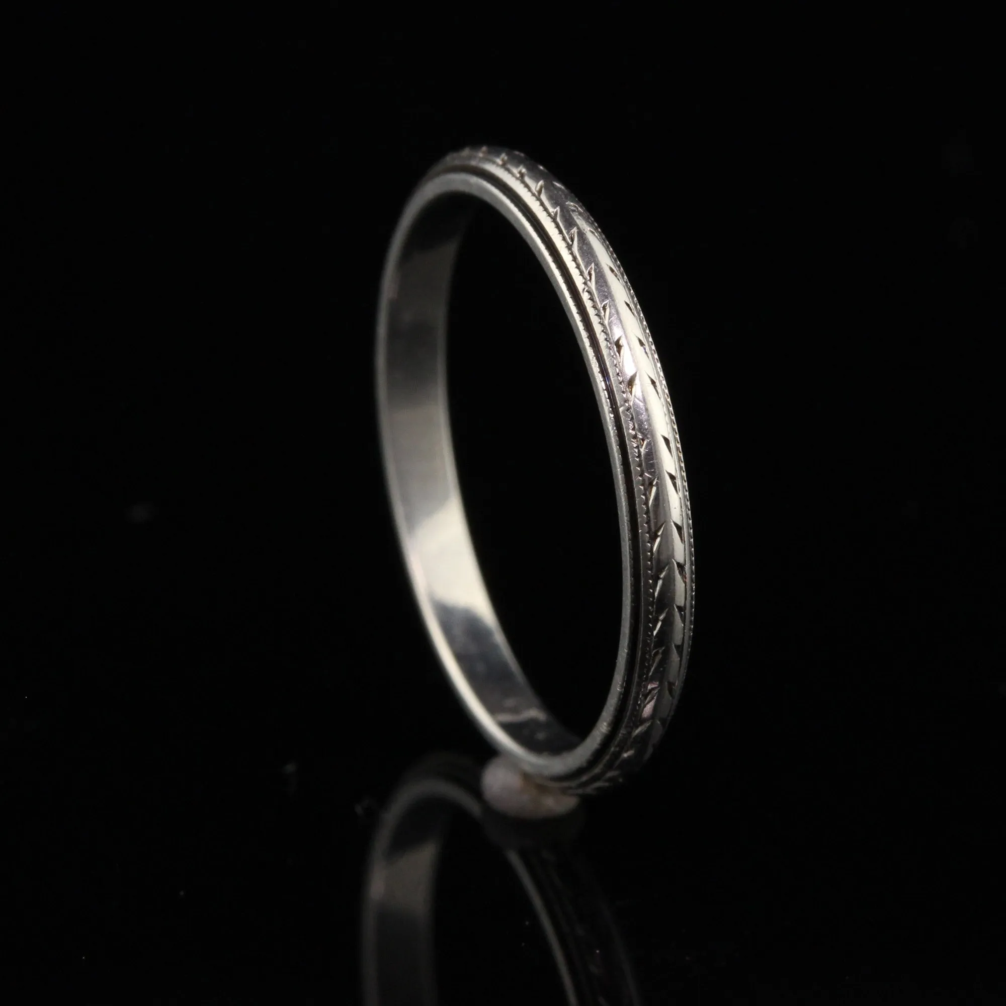 Antique Art Deco 18K White Gold Engraved Wedding Band - Size 6