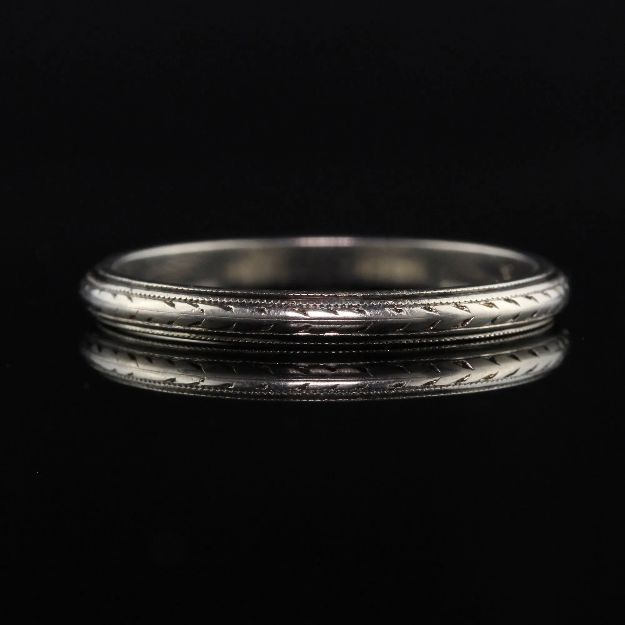 Antique Art Deco 18K White Gold Engraved Wedding Band - Size 6