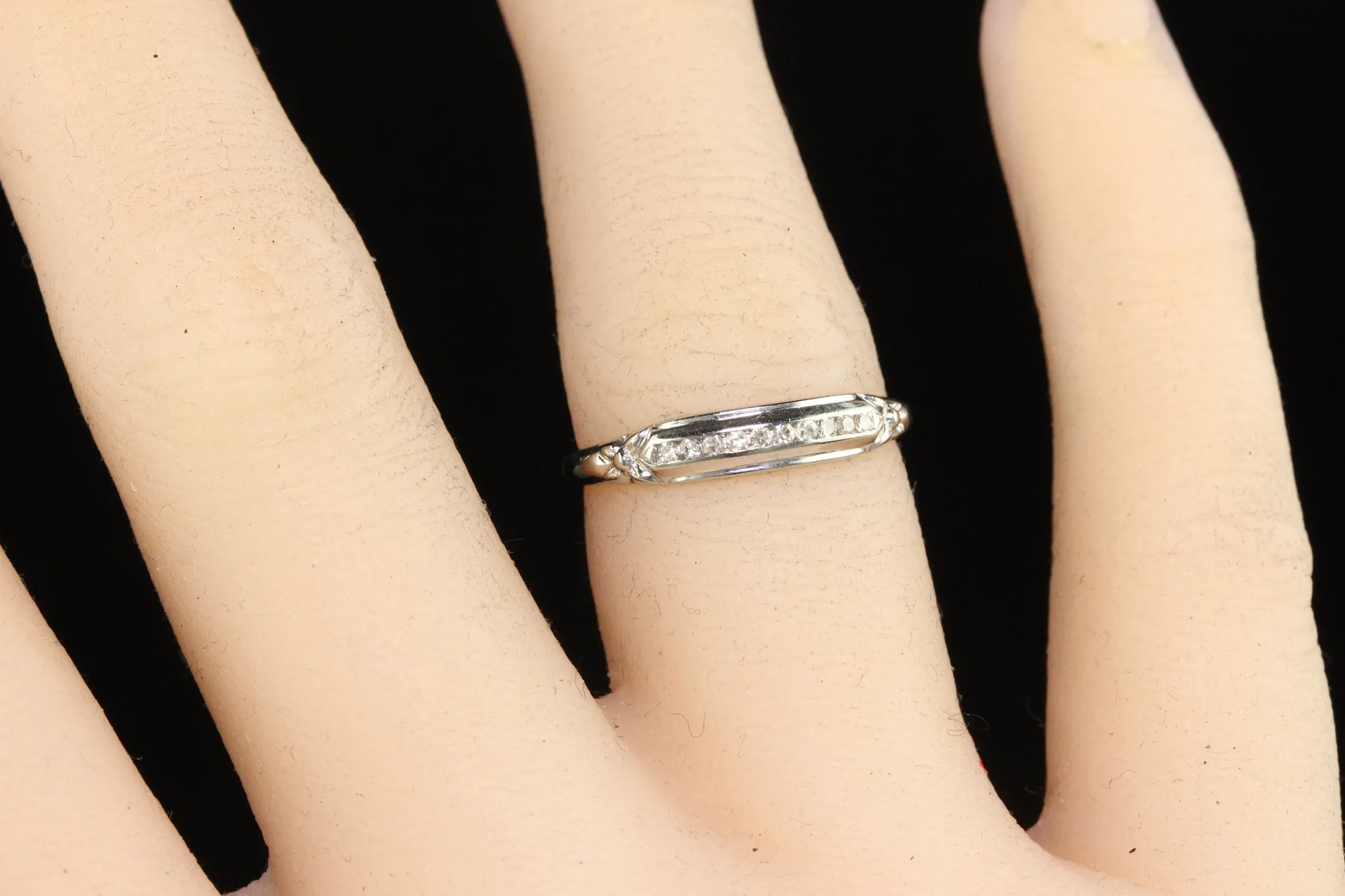 Antique Art Deco 18K White Gold Single Cut Diamond Wedding Band - Size 6 1/2