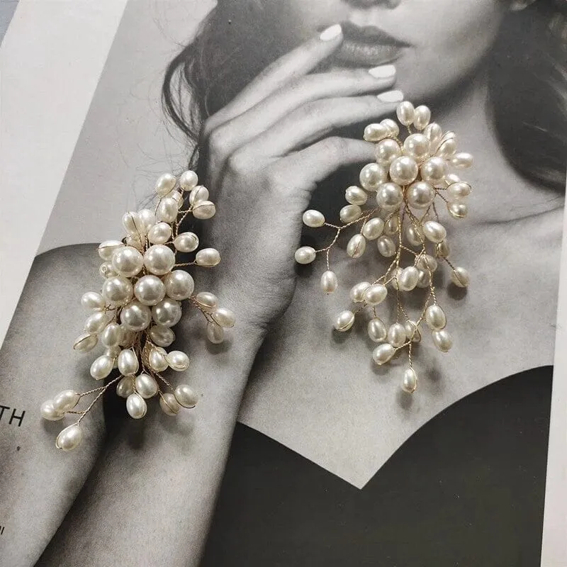 Bridal Bouquet Cascade Pearl Brooch, Hand Wired Wedding Pearl Broach, Bridesmaid Gold Wire Broach Jewelry, Multi Strand Pearl Cluster Broach