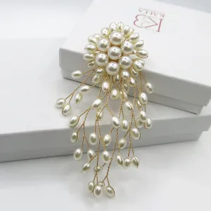 Bridal Bouquet Cascade Pearl Brooch, Hand Wired Wedding Pearl Broach, Bridesmaid Gold Wire Broach Jewelry, Multi Strand Pearl Cluster Broach