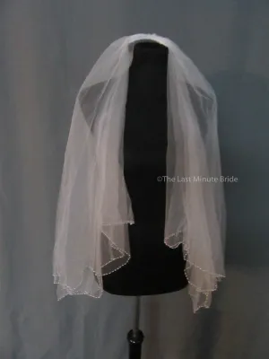Bridal Veil: LCV2121 WH