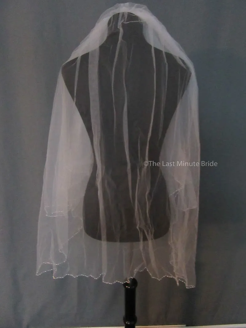 Bridal Veil: LCV2121 WH