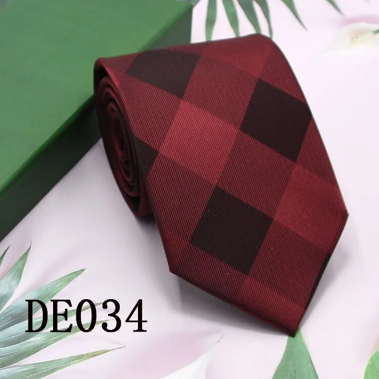 Classic Plaid Neck Ties for Men Casual Suits Tie Gravatas Stripe Blue Mens Neckties For Business Wedding 8cm Width Men Ties
