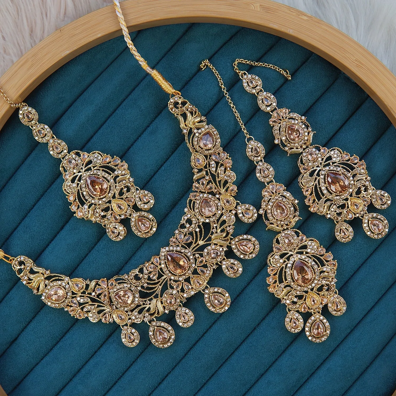 Copper Look Elegant Semi-Bridal Set