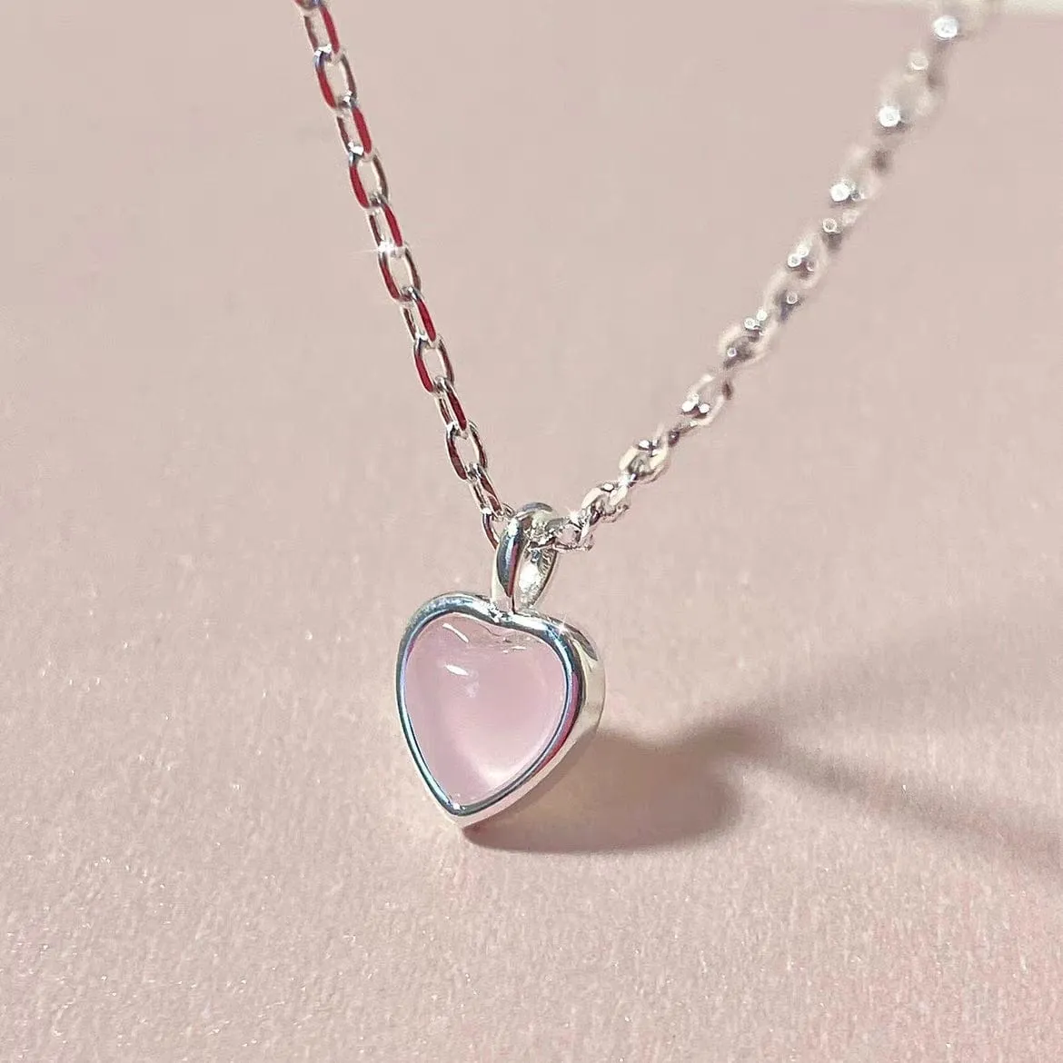 Dainty S925 Silver Pink Opal Heart Necklace