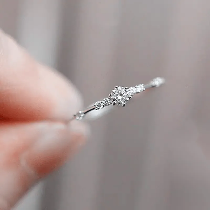 Dainty Zirconia Diamond Ring