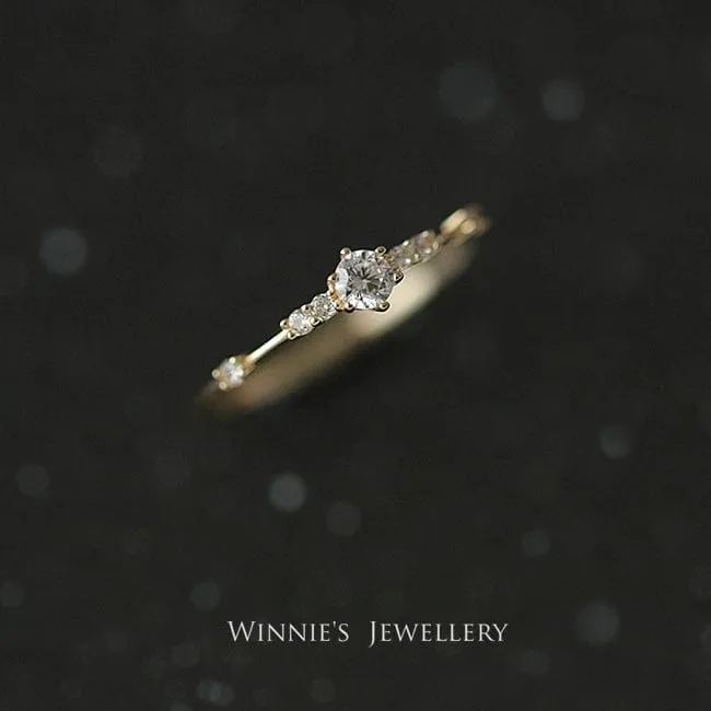 Dainty Zirconia Diamond Ring