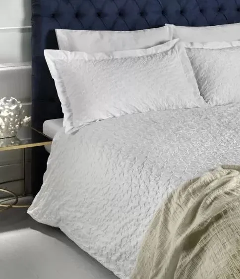 Espirito Duvet Cover