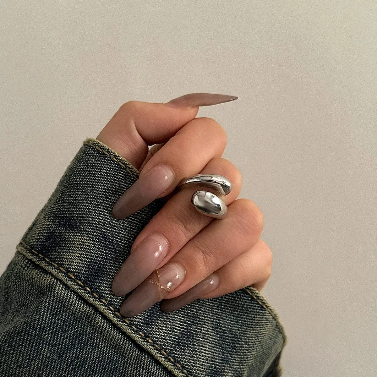 Geometric Irregular Curved Open Ring