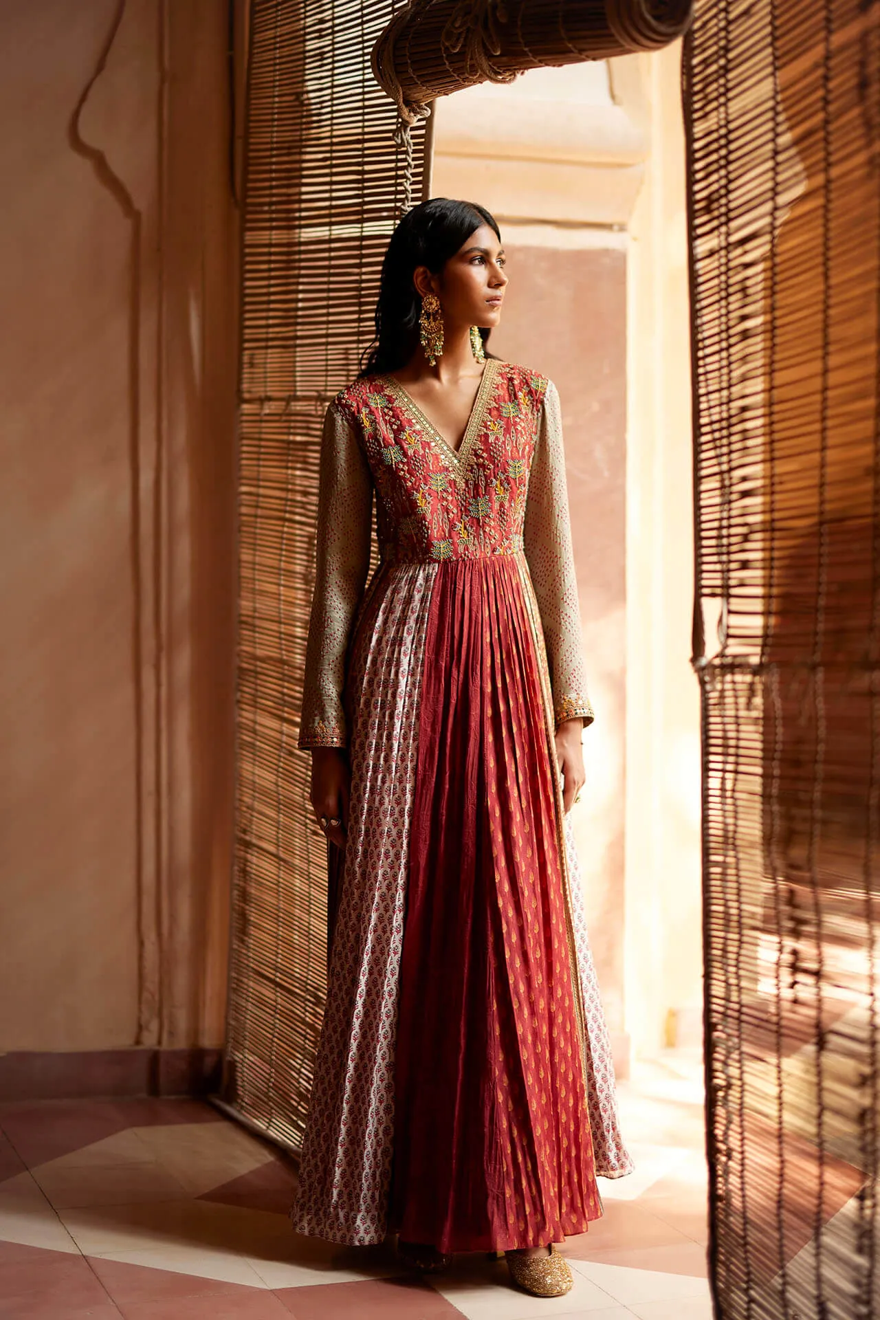 Inaayat Gown
