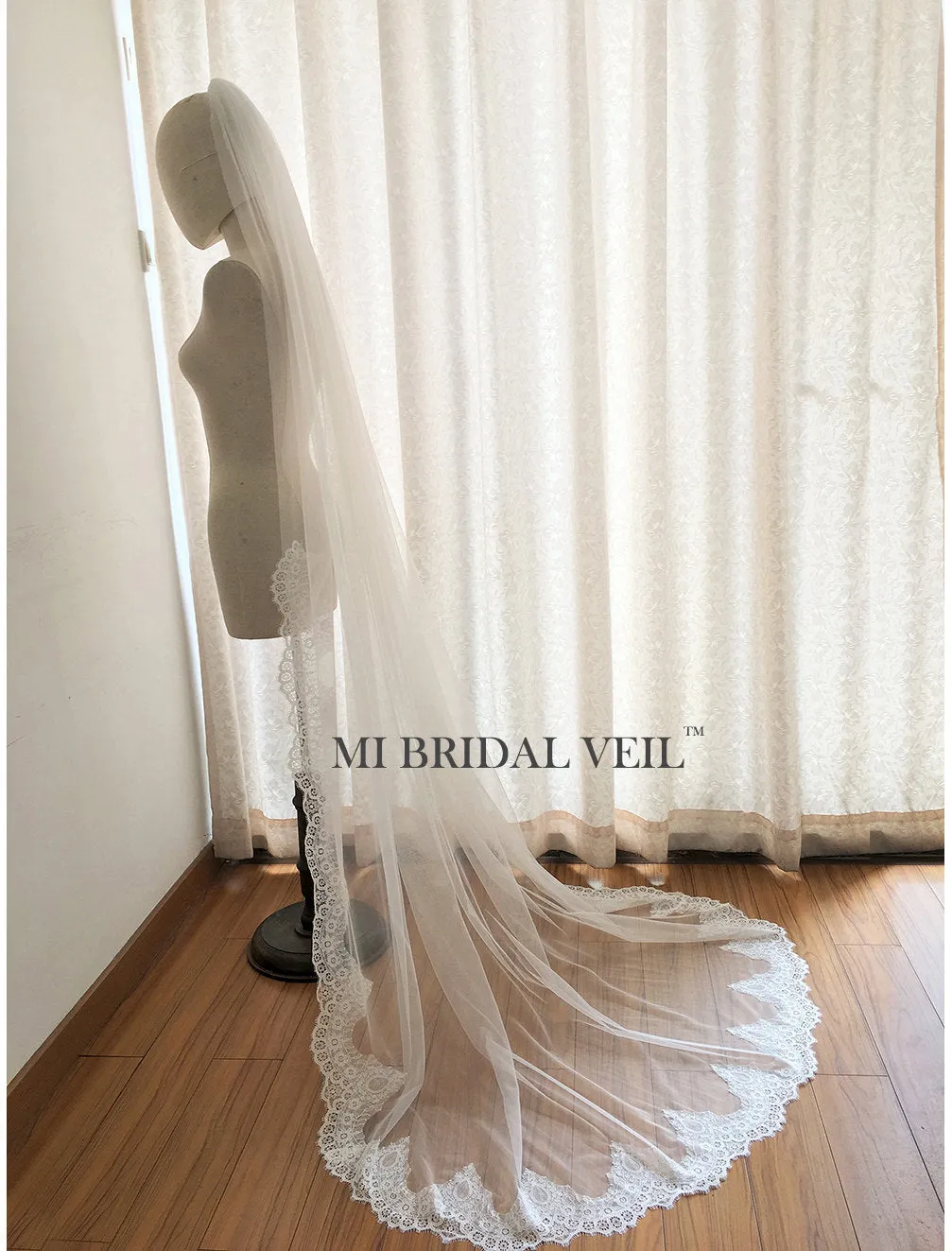 Lace Wedding Veil, Chapel Veil Lace at Hip, Mi Bridal