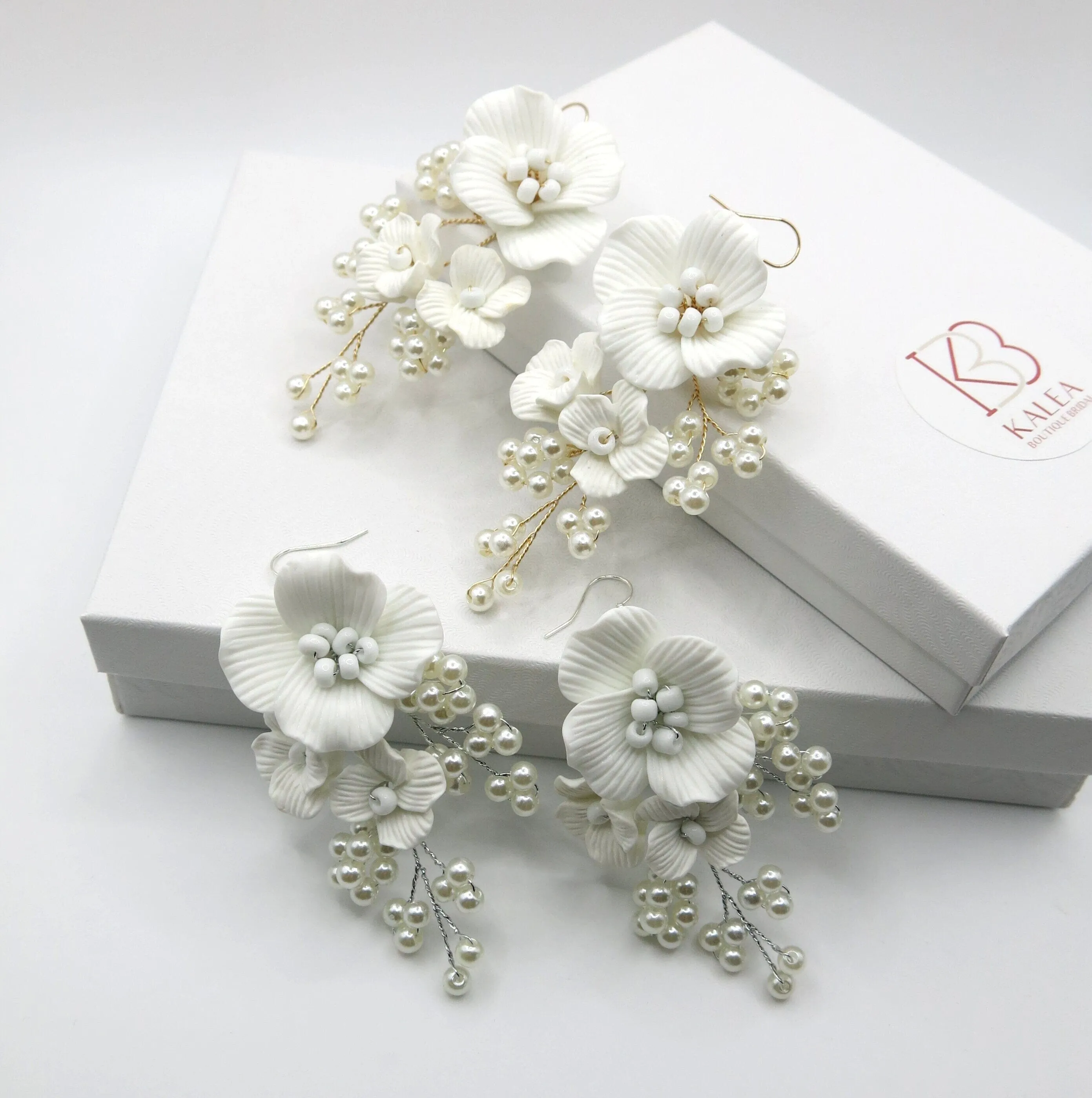 Large White Flower Dangle Earrings, Bridal Floral Earrings, Wedding Big Flower Pearl Statement Earrings