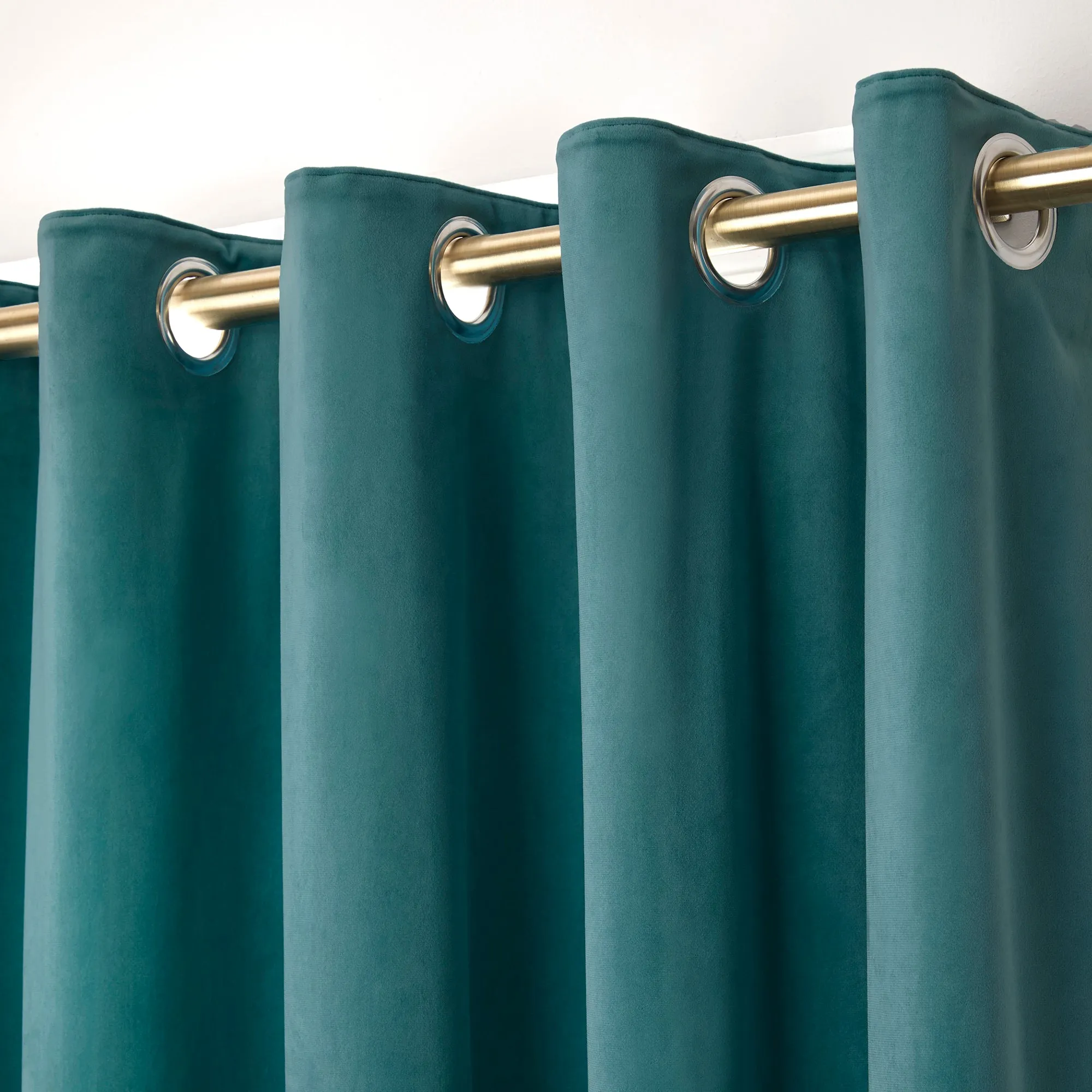 Laurence Llewelyn-Bowen Montrose Eyelet Curtains  - Teal