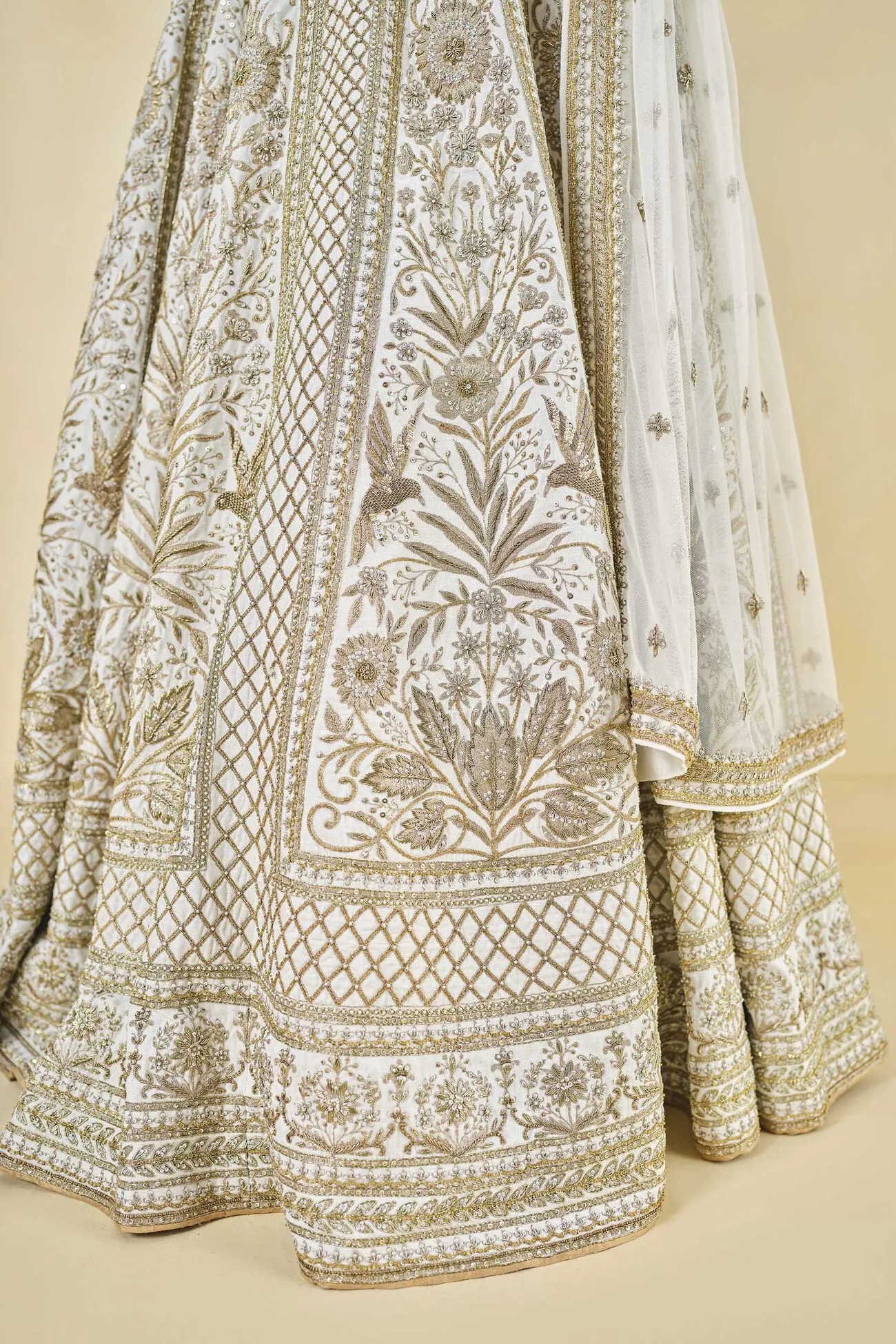 MAHROO ZARDOZI EMBROIDERED SILK LEHENGA SET - WHITE