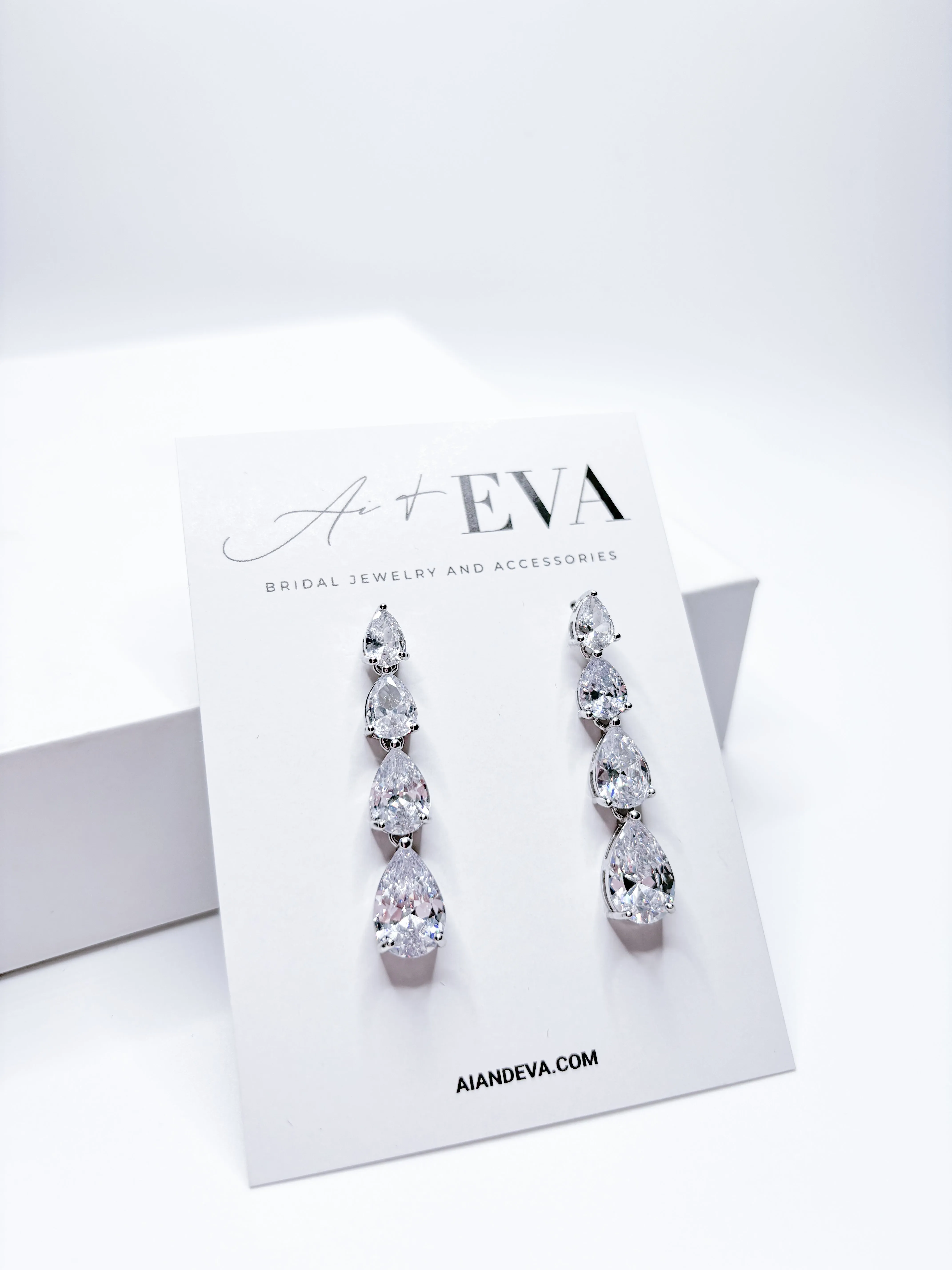 Nia Earrings