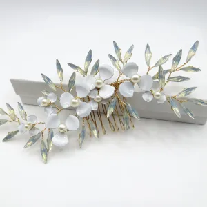 Opal White Flower Hair Comb, Bridal Opal Crystal Headpiece, Wedding Floral Gold Hairpiece