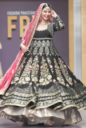 Pakistani Bridal Froke with Pink Shawl for Wedding #J4316