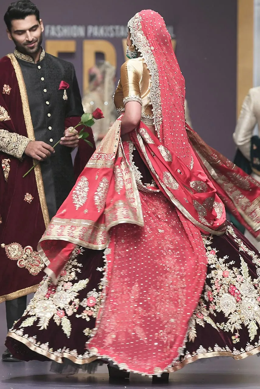 Pakistani Bridal Velvet Lehnga Choli for Wedding #J4319