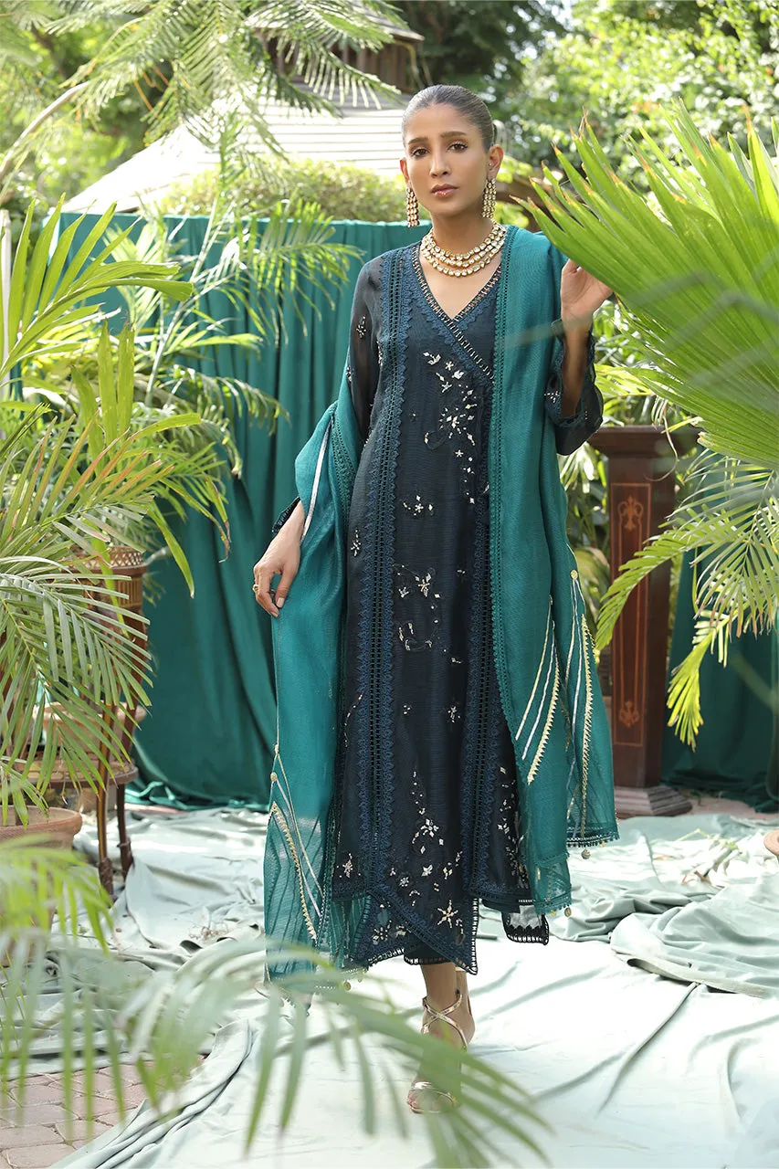 Pakistani Wedding Dress In Long Kameez Capri style