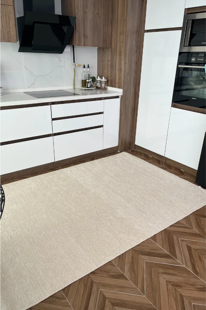 Pandora Plain Pattern Ecru Thin Rug 2411
