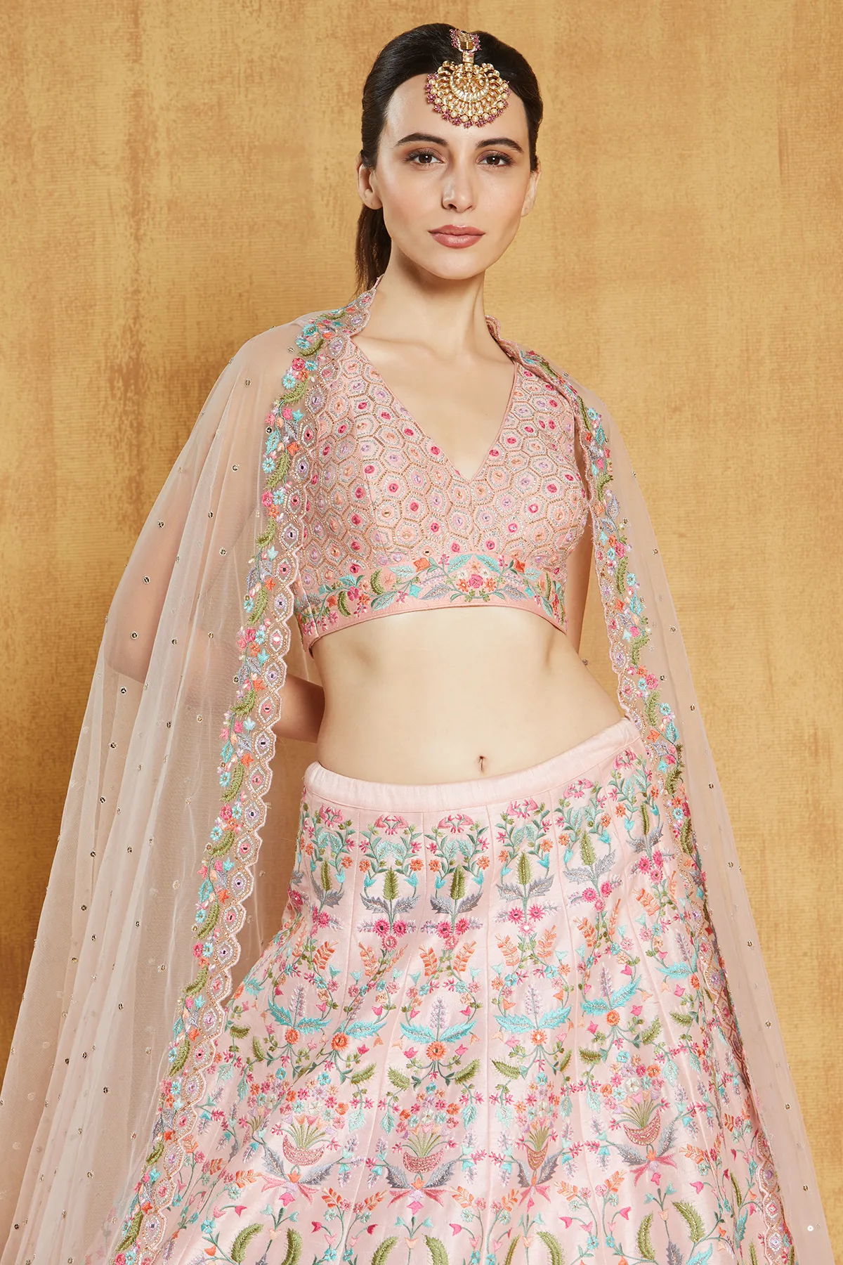 PINK GULNAR
