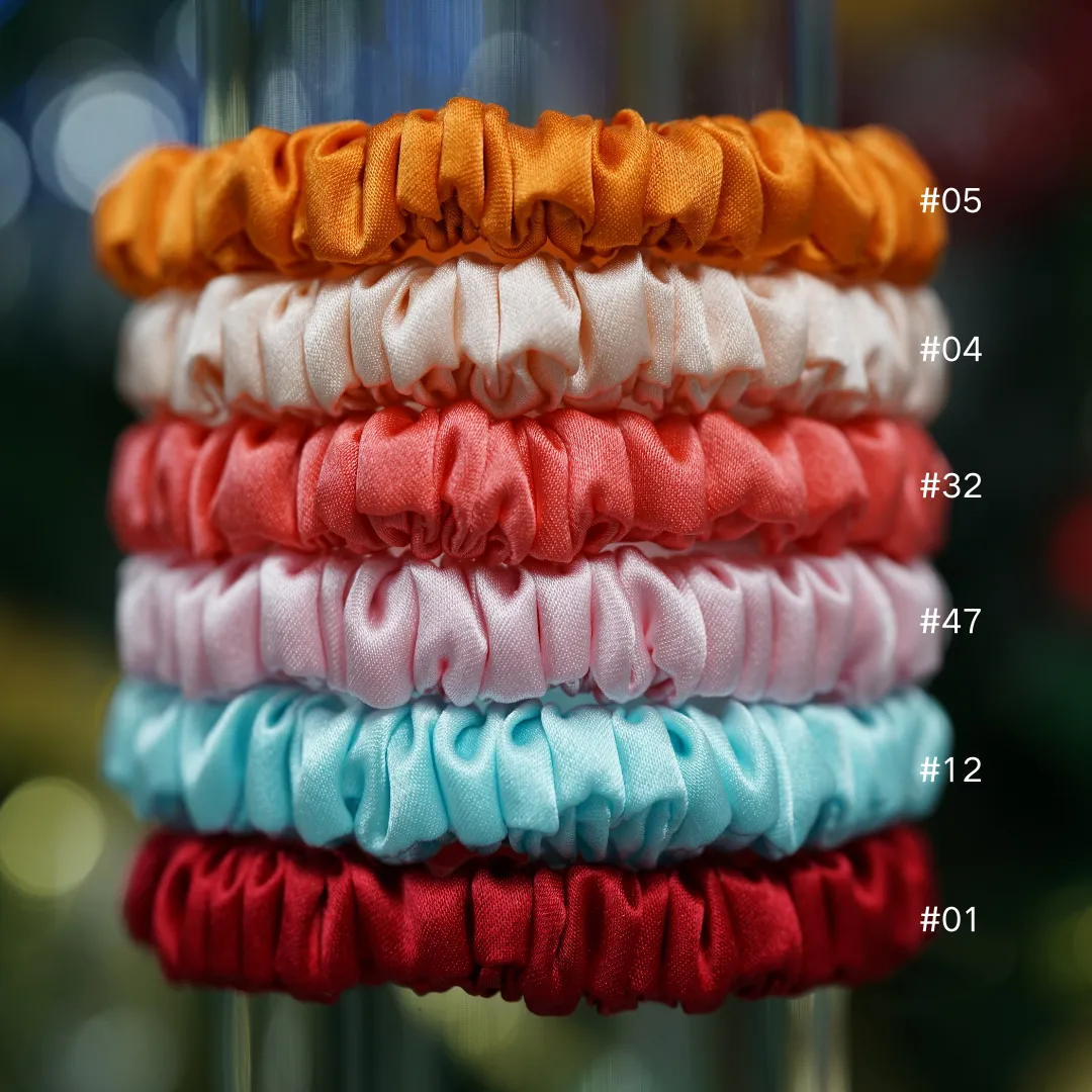 Scarlet silk scrunchies mini