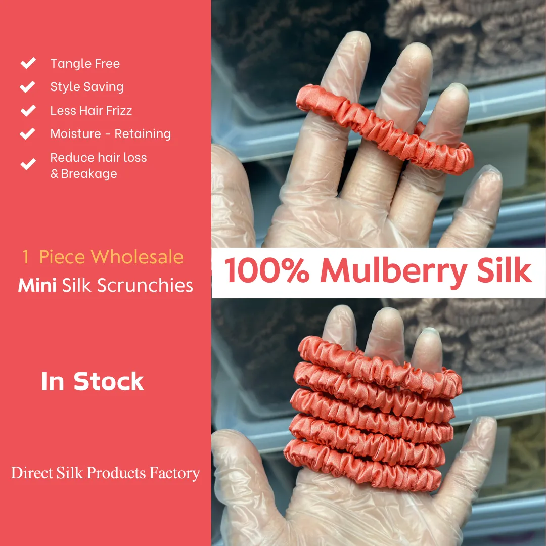 Scarlet silk scrunchies mini