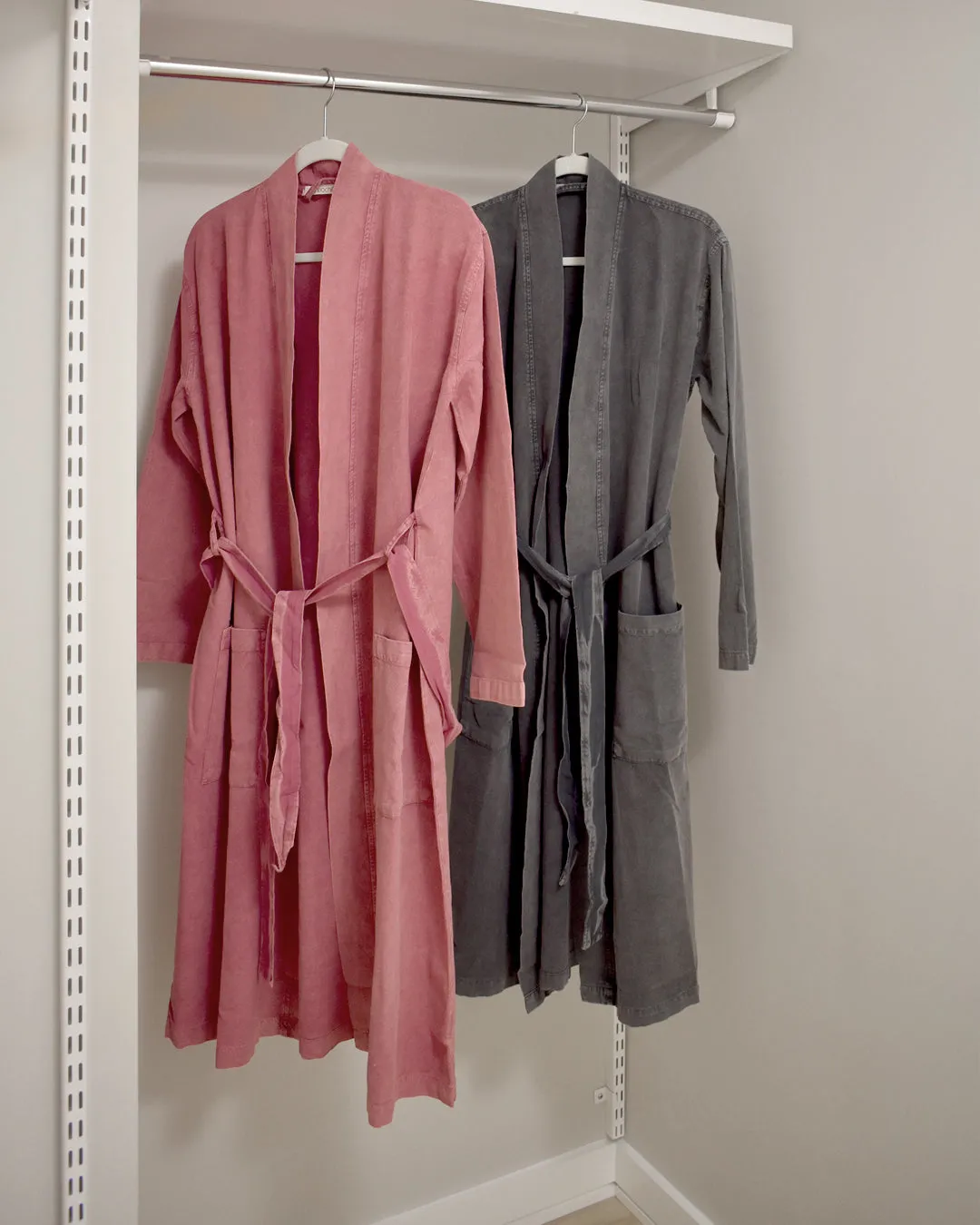 Stonewashed Cotton Robe – Charcoal