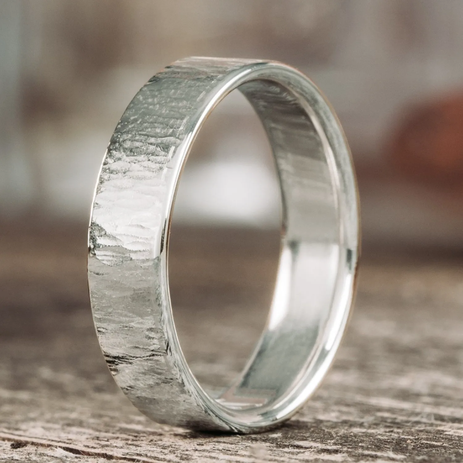 The Alder | Men's Tree Bark Textured White Gold Wedding Band