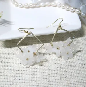 White Flower Charm Dangle Earrings, Bridal Shower Floral Hoop Earrings, Wedding Floral Cluster Gold Tassel Earrings
