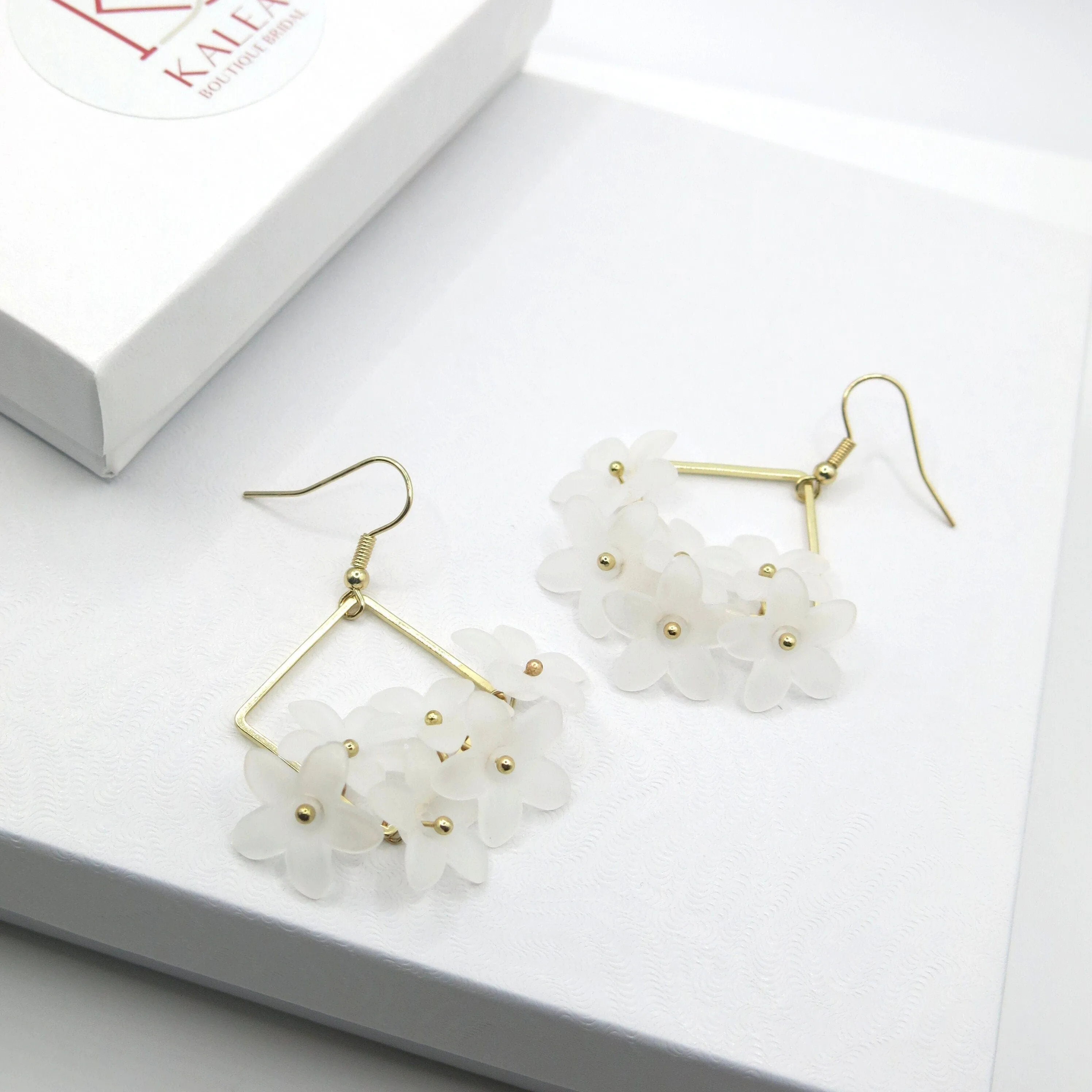 White Flower Charm Dangle Earrings, Bridal Shower Floral Hoop Earrings, Wedding Floral Cluster Gold Tassel Earrings