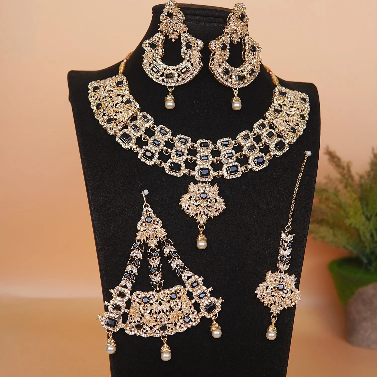 Zircons & Gemstones Bridal Set